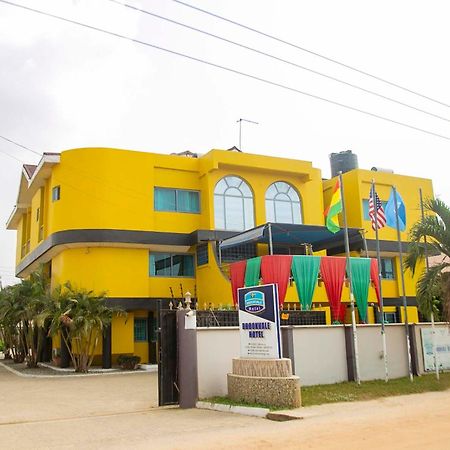 Brookvale Hotel Weija Екстер'єр фото